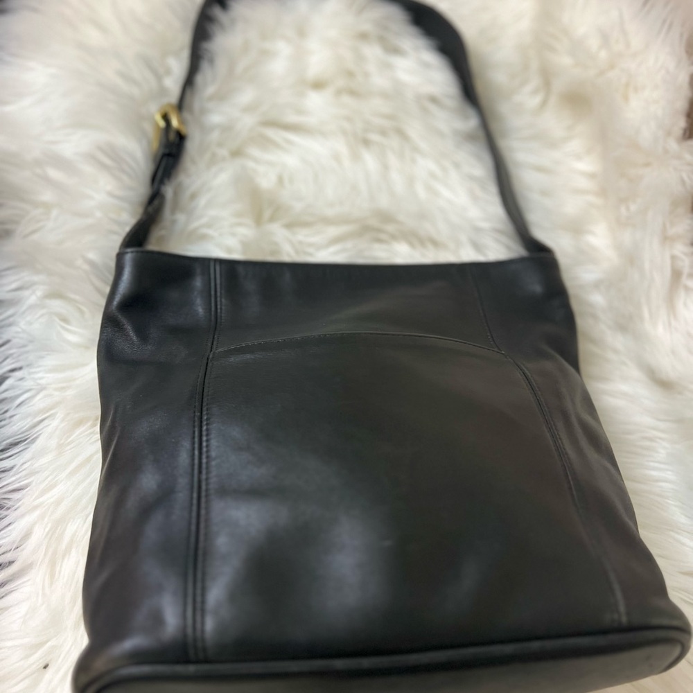 Vintage COACH ERICKSON
SOHO Black Leather Shoulder
Bag 4169 - Picture 6 of 14